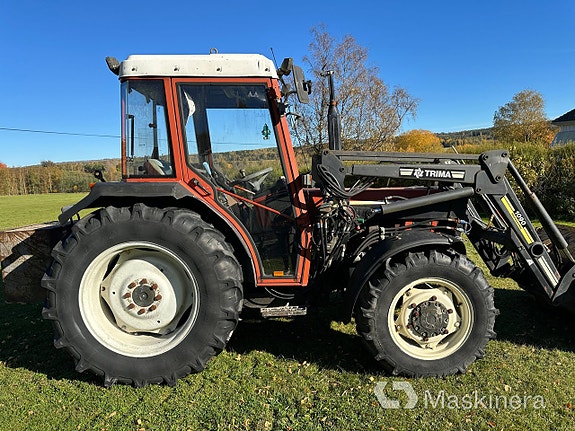 Traktor Fiat 45-66 DT Med lastare & Redskap 10 of 27