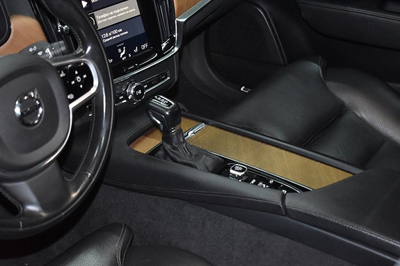 Volvo S90 7 of 23