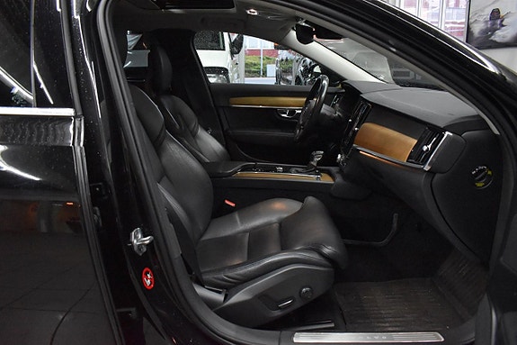 Volvo S90 9 of 23