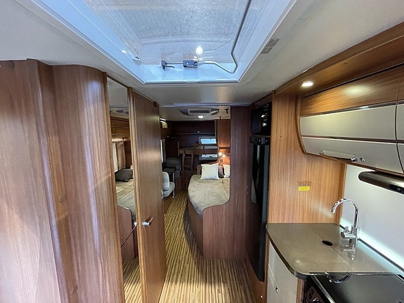 Adria Alpina 663 UK ALDE/AC/7bäddar/Ugn/Vinterbonad 4 of 15