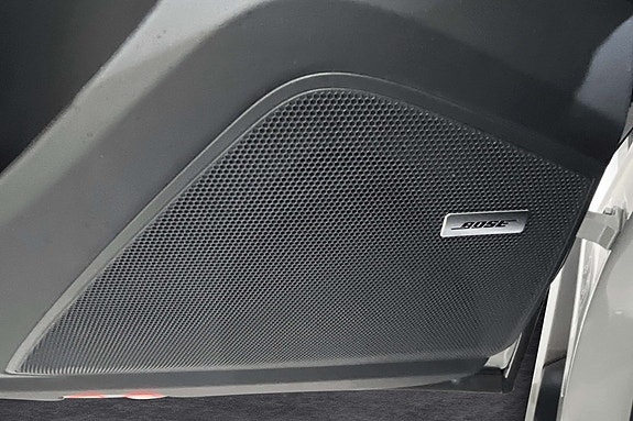 Porsche Cayenne Coupe 15 of 17