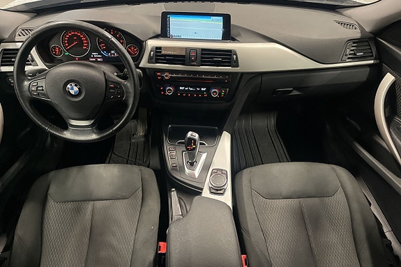BMW 320d 10 of 12
