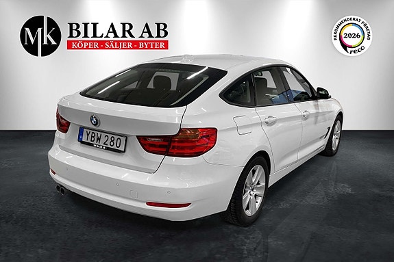 BMW 320d 5 of 12