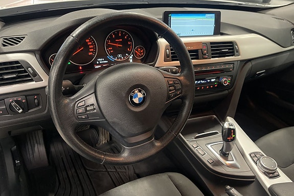 BMW 320d 8 of 12