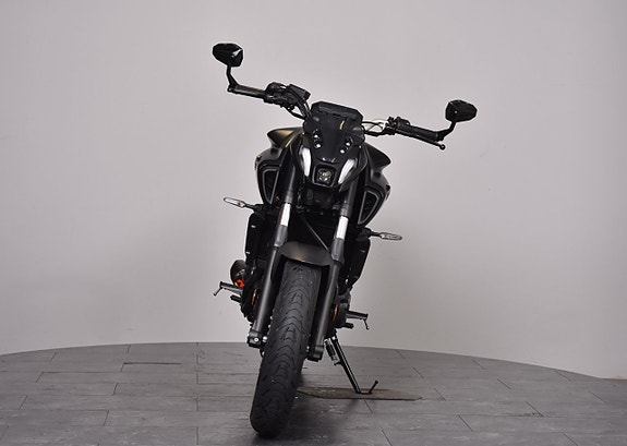 Yamaha MT-07 A2 / AKRA / NY SERVAD 2 of 19