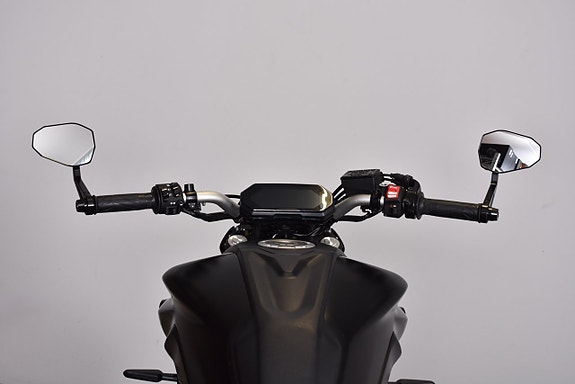 Yamaha MT-07 A2 / AKRA / NY SERVAD 18 of 19