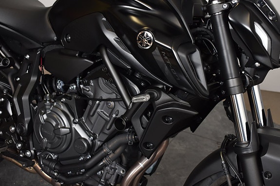 Yamaha MT-07 A2 / AKRA / NY SERVAD 13 of 19