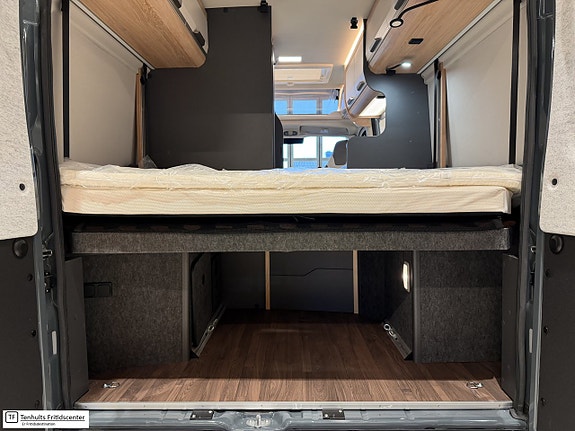 Knaus BOXLIFE PLATINUM SELECTION 540 MQ 16 of 17