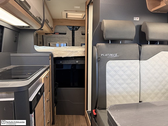 Knaus BOXLIFE PLATINUM SELECTION 540 MQ 9 of 17