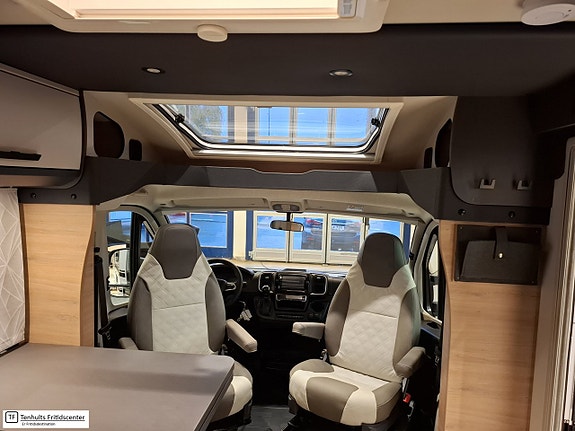 Knaus L!VE TI PLATINUM SELECTION 590 MF 7 of 13