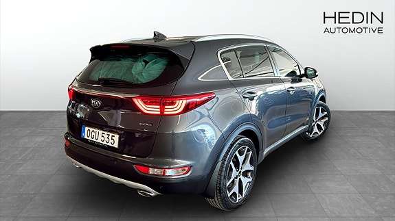 Kia Sportage 2 of 12