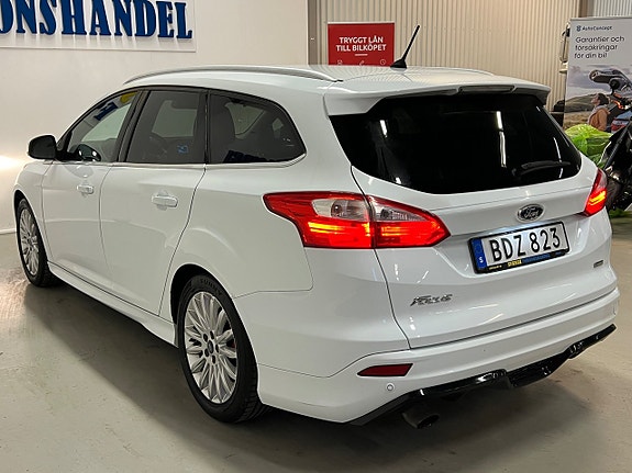 Ford Focus 7 of 19