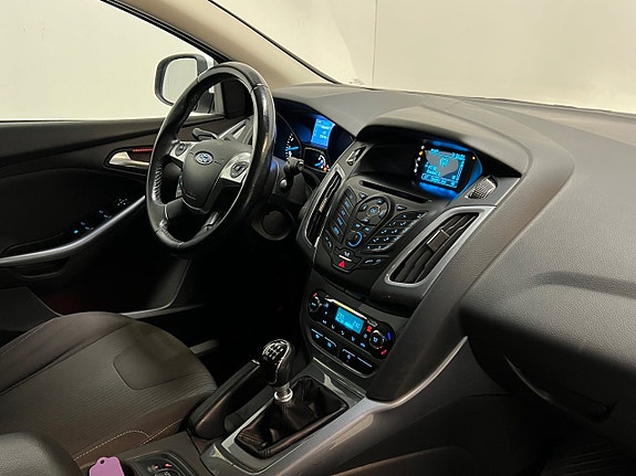 Ford Focus 14 of 19