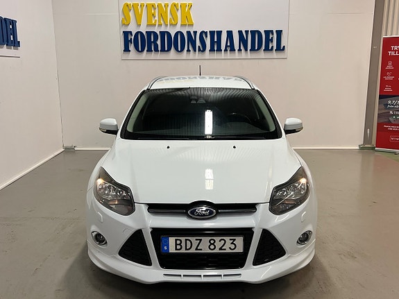 Ford Focus 3 of 19