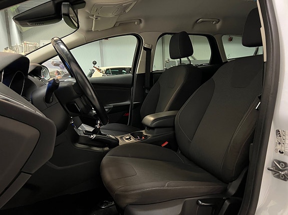 Ford Focus 10 of 19