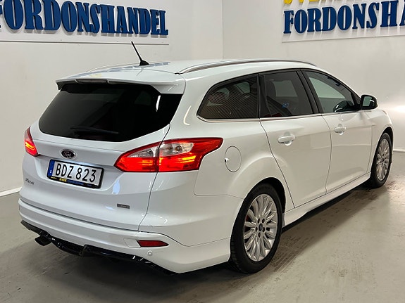 Ford Focus 5 of 19