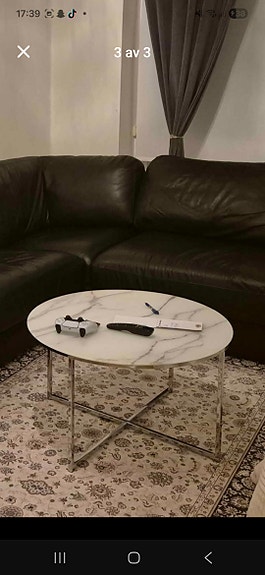 Product image 1 of 3