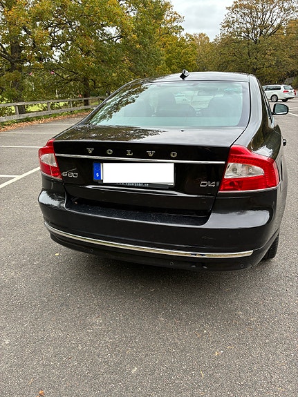 Volvo S80 5 of 6