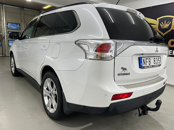 Mitsubishi Outlander 6 of 27
