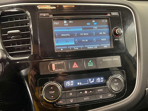 Mitsubishi Outlander 12 of 27