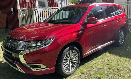 Mitsubishi Outlander 4 of 7