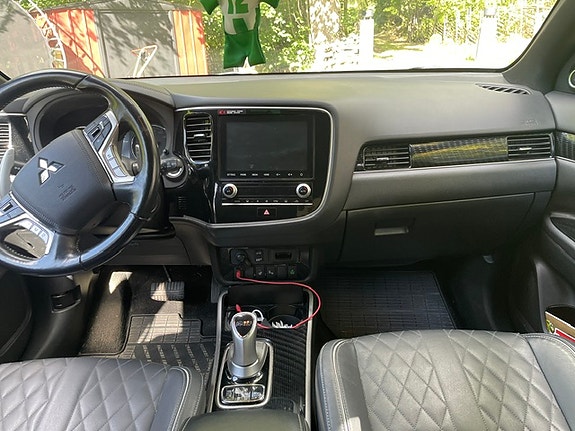 Mitsubishi Outlander 7 of 7