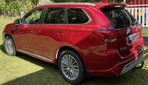 Mitsubishi Outlander 3 of 7