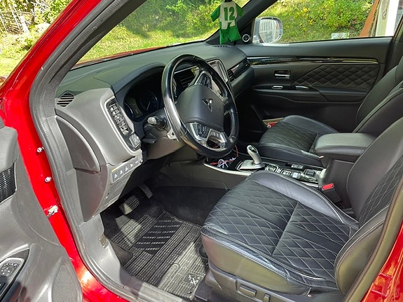Mitsubishi Outlander 5 of 7
