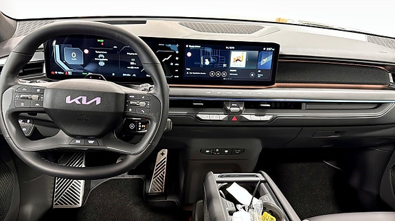 Kia EV9 7 of 12