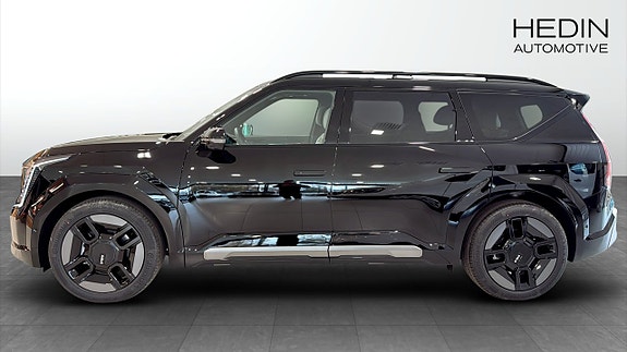 Kia EV9 4 of 12