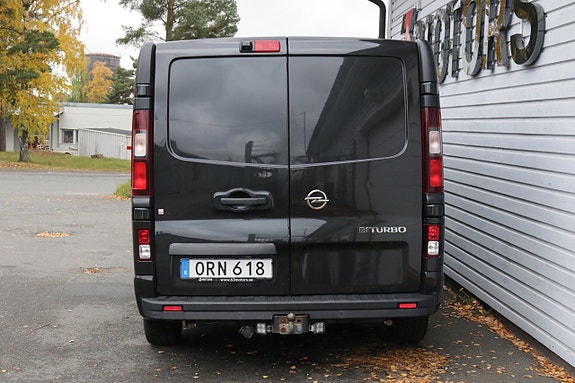 Opel Vivaro 24 of 30