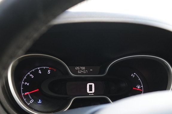 Opel Vivaro 16 of 30
