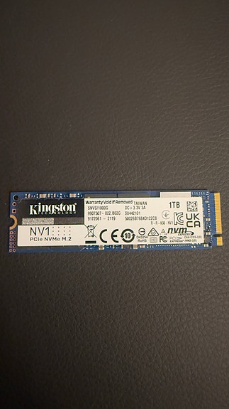 Product image 1 of 3