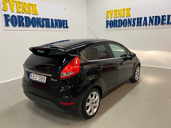 Ford Fiesta 4 of 16
