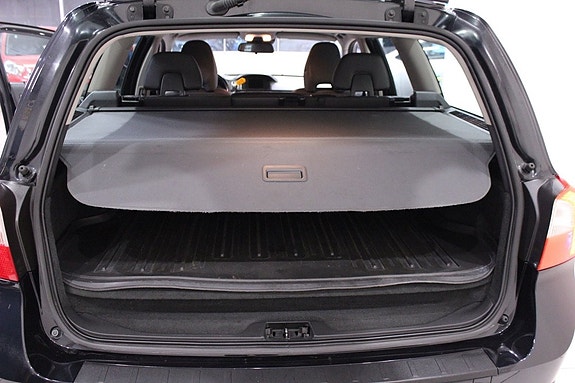 Volvo V70 25 of 26