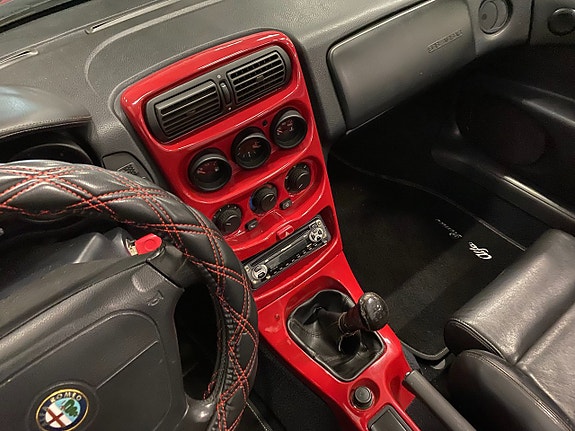Alfa Romeo Spider 20 of 24