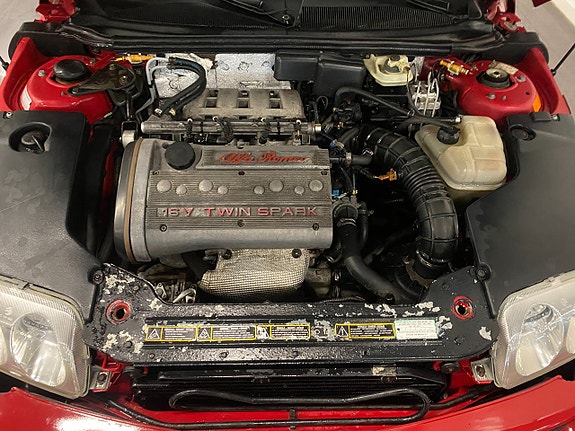 Alfa Romeo Spider 13 of 24