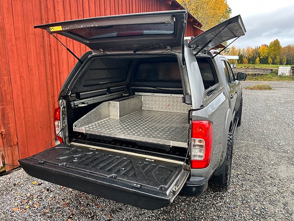Nissan Navara 24 of 24