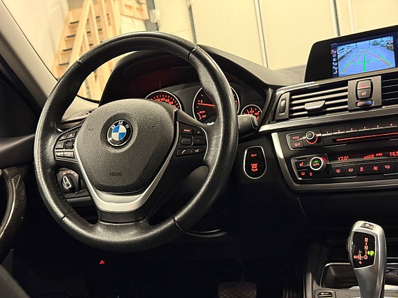BMW 320d 19 of 22