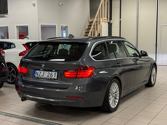 BMW 320d 8 of 22
