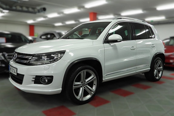 Volkswagen Tiguan 2 of 24