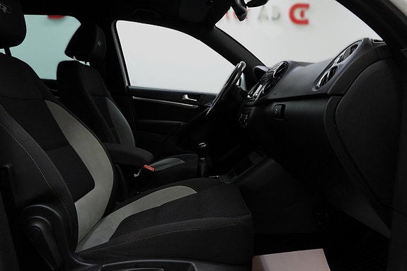 Volkswagen Tiguan 13 of 24