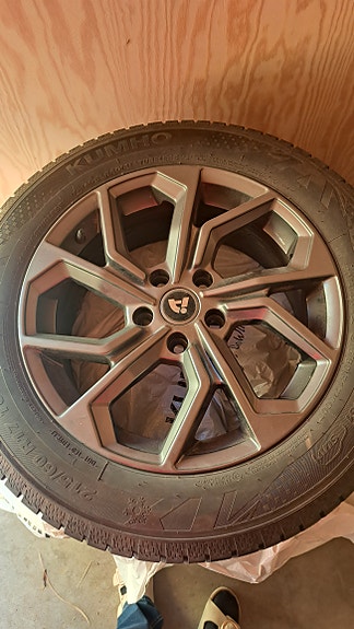 Product image 1 of 2