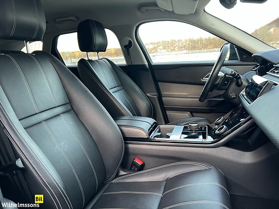 Land Rover Range Rover Velar 12 of 13