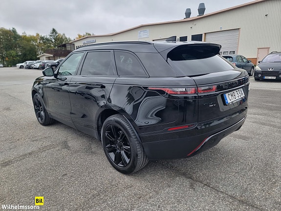 Land Rover Range Rover Velar 4 of 13