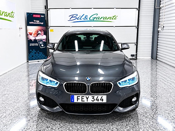 BMW 120d 3 of 16