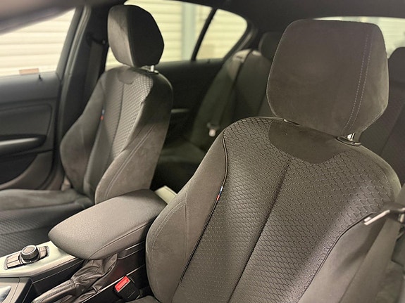 BMW 120d 14 of 16