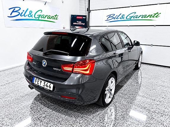BMW 120d 9 of 16