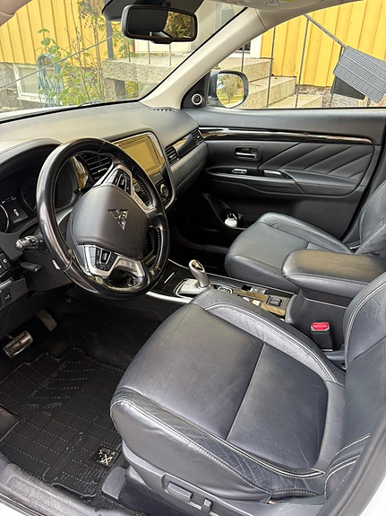 Mitsubishi Outlander 7 of 11