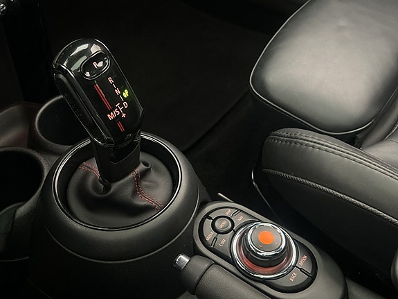 MINI John Cooper Works 25 of 30